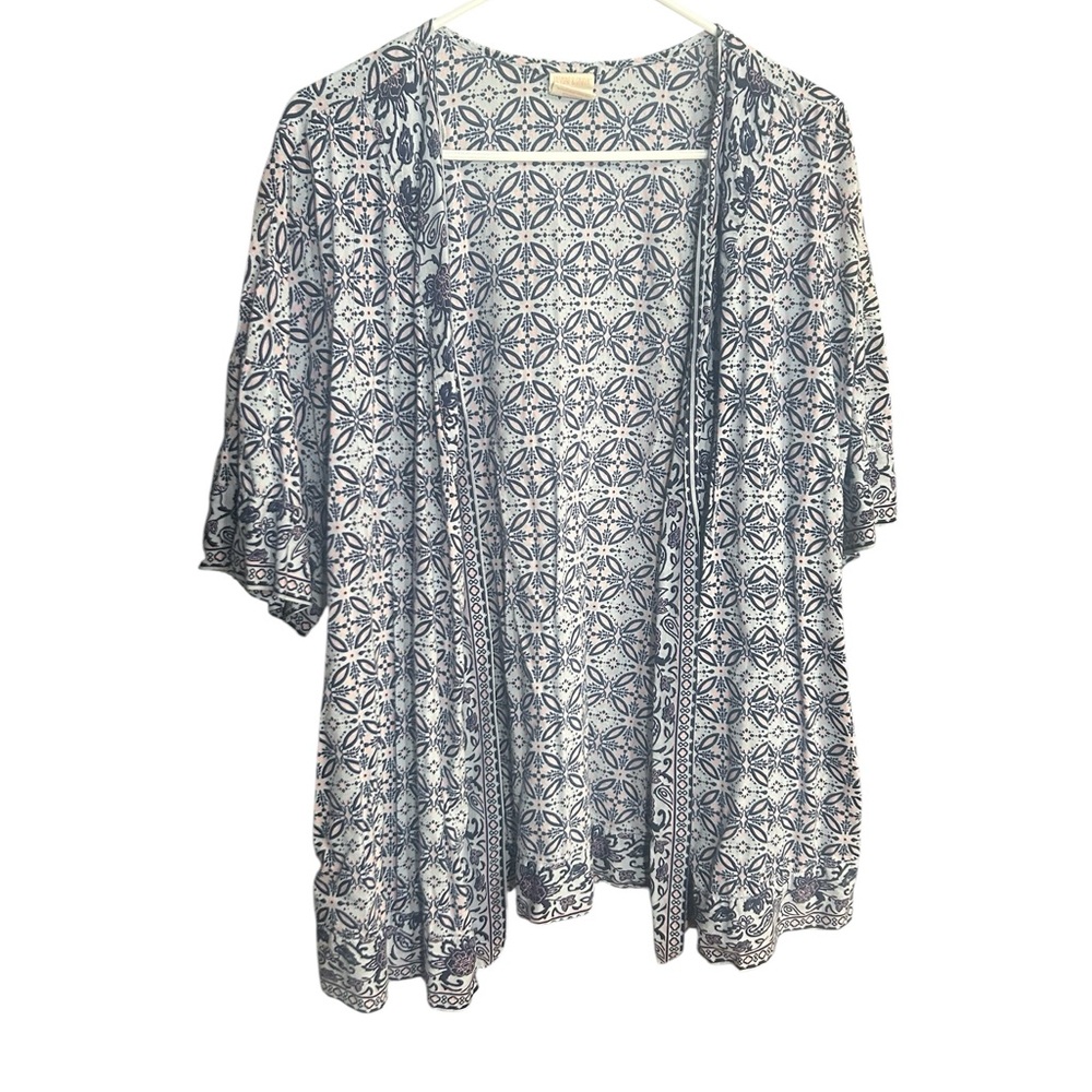 Jasmine & Ginger Blue and White Patterned Swim Coverup Kimono